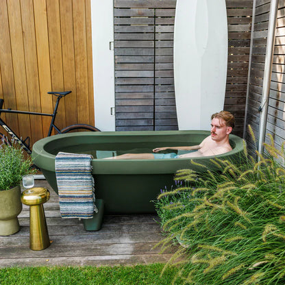 🛁 Luxury Outdoor Bath – 350L Garden Spa ☀️💦